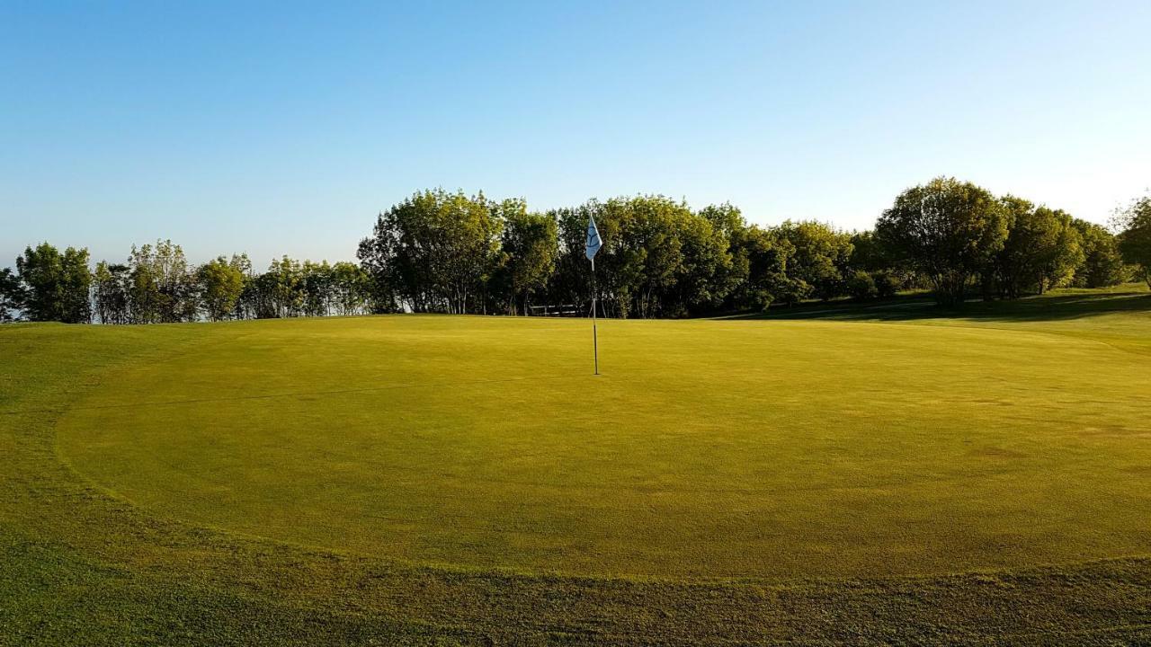 Lighthouse Golf Private Villa Lake View Baltschik Exterior foto